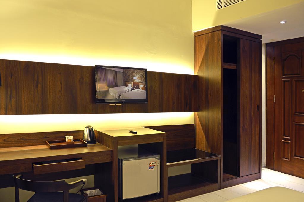 Hotel Safira Magelang Kamer foto