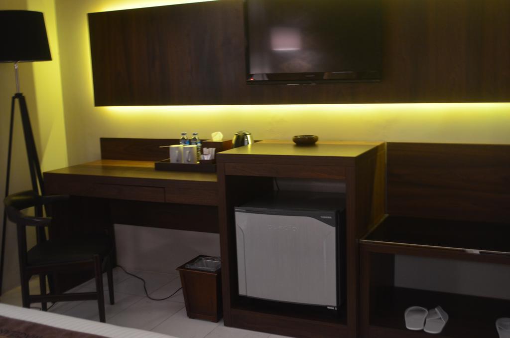 Hotel Safira Magelang Kamer foto
