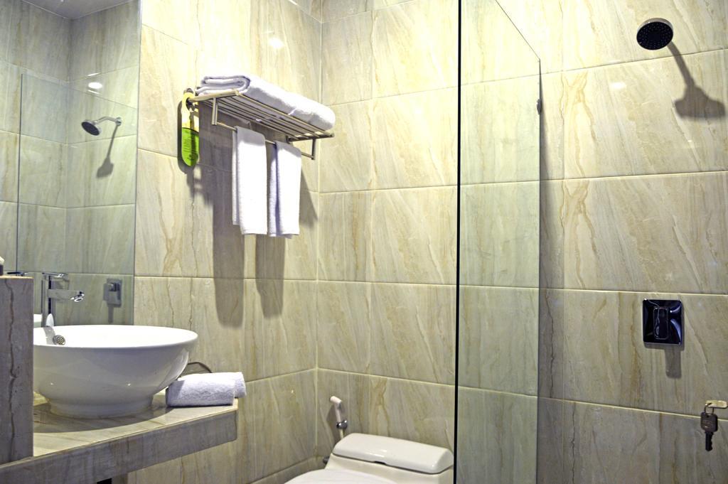 Hotel Safira Magelang Kamer foto