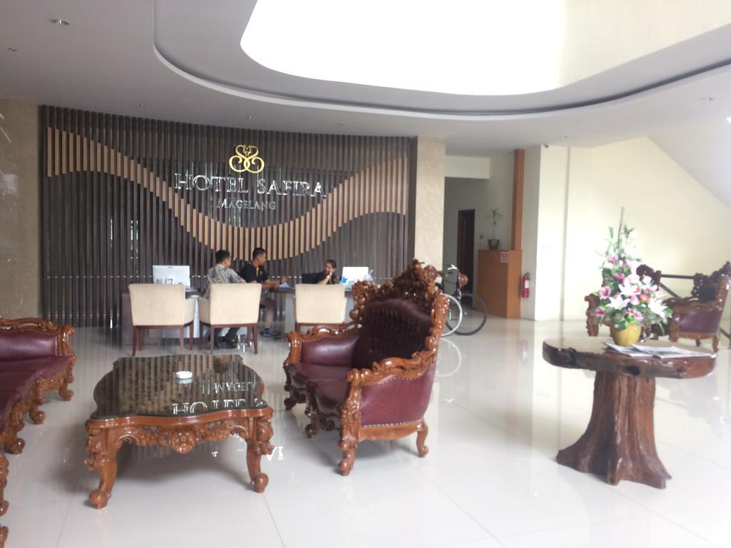 Hotel Safira Magelang Buitenkant foto